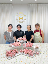 Load image into Gallery viewer, 【 Yae-Sakura Komeko Cream Roll Workshop】八重桜の生乳米卷