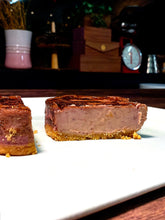 Load image into Gallery viewer, Hippo-yaki (M) 窯焼きチーズケー