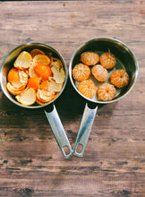 Load image into Gallery viewer, Wakayama Kankitsu Cheesecake 和歌山の酒渍柑橘使用し