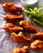 Load image into Gallery viewer, Japan Garlic Butter Sauce 日本蒜蓉牛油汁 505g