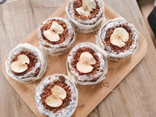 Load image into Gallery viewer, Aomori’s Apple Komeko Cake🍎
青森県•苹果焦糖米蛋糕 
