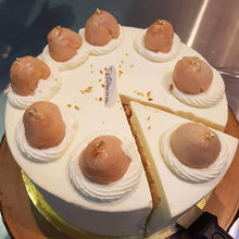 Load image into Gallery viewer, Lychee Martini Cake
